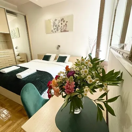 Marka Apartment 8 Krakow Exterior photo